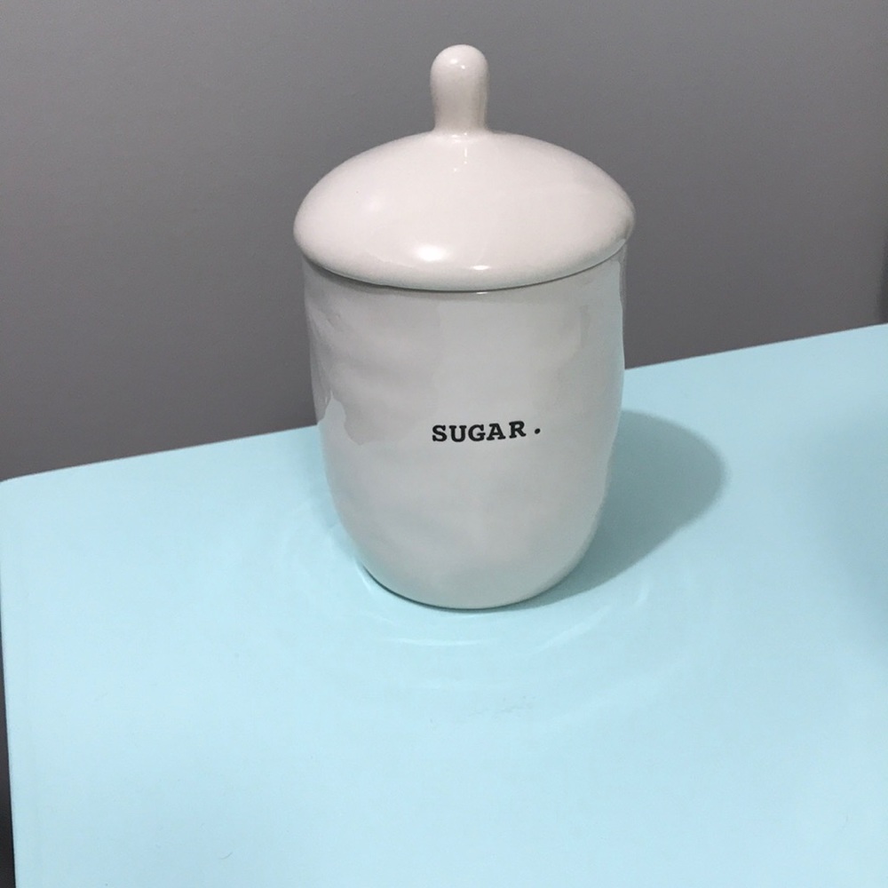 RAE DUNN Sugar.  jar